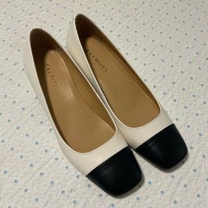 Square-toe pumps